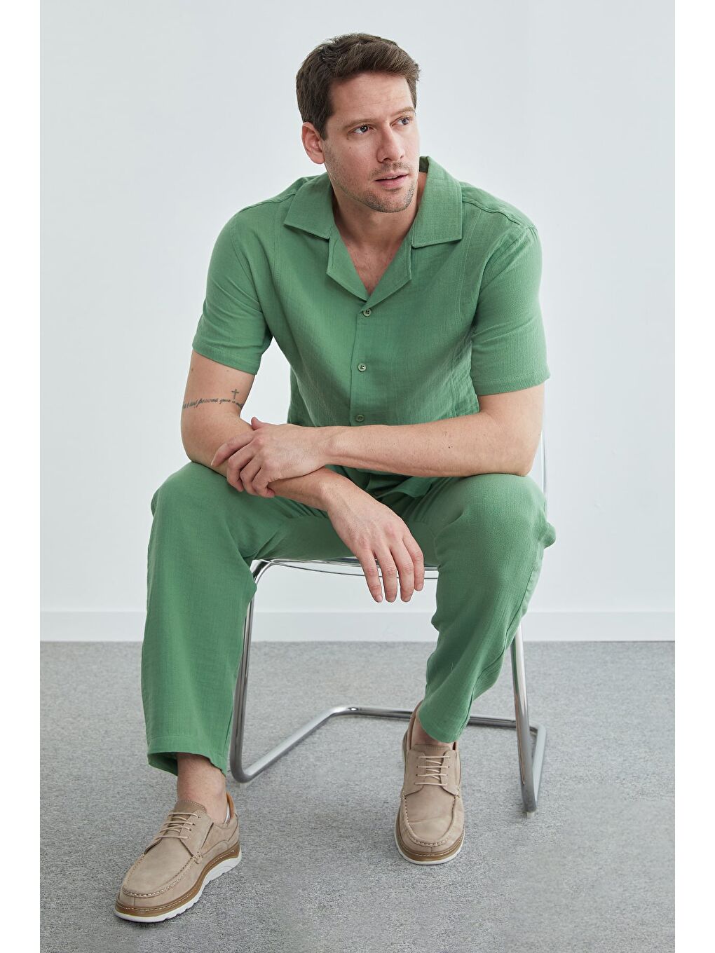 Yeşil Basic Müslin Kumaş Kısa Kol Gömlek-1