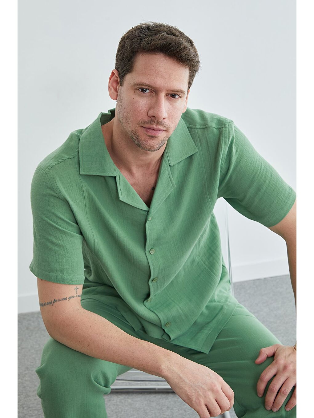 Yeşil Basic Müslin Kumaş Kısa Kol Gömlek-2