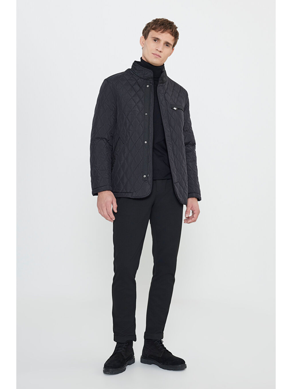 Erkek Siyah Standart Fit Normal Kesim Dik Yaka Desenli Kapitone Overcoat-1