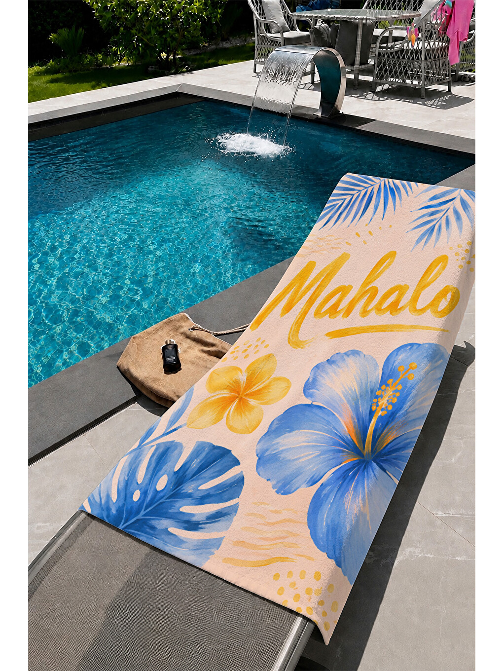 Siyah Mahalo Çiçek Ve Tropik Yaprak Desenli 70x150 Plaj Havlusu-1