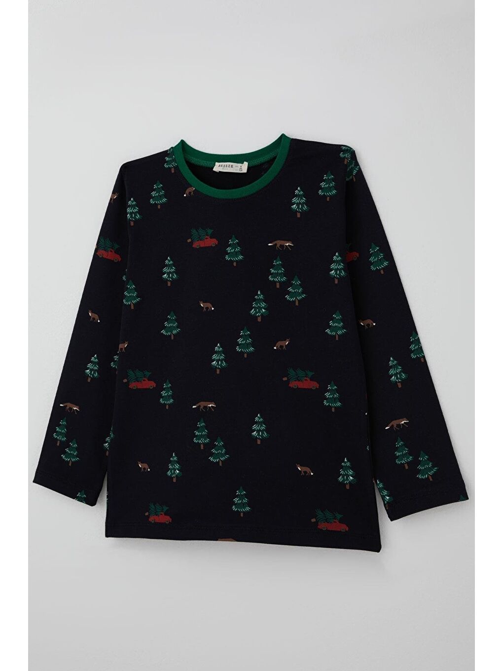 Erkek Çocuk Pijama Takımı Yılbaşı Temalı Çam Ağacı Desenli Lacivert (4-8 Yaş)-6