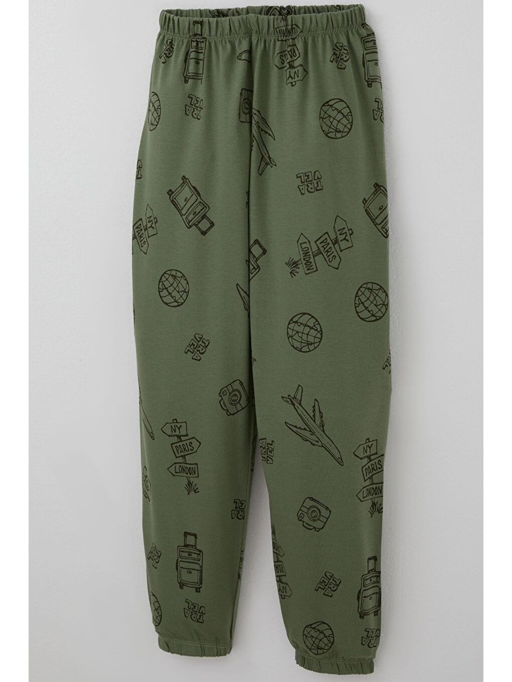Erkek Çocuk Pijama Takımı Seyahat Temalı Dünya Gezgini Haki Yeşil (4-8 Yaş)-6