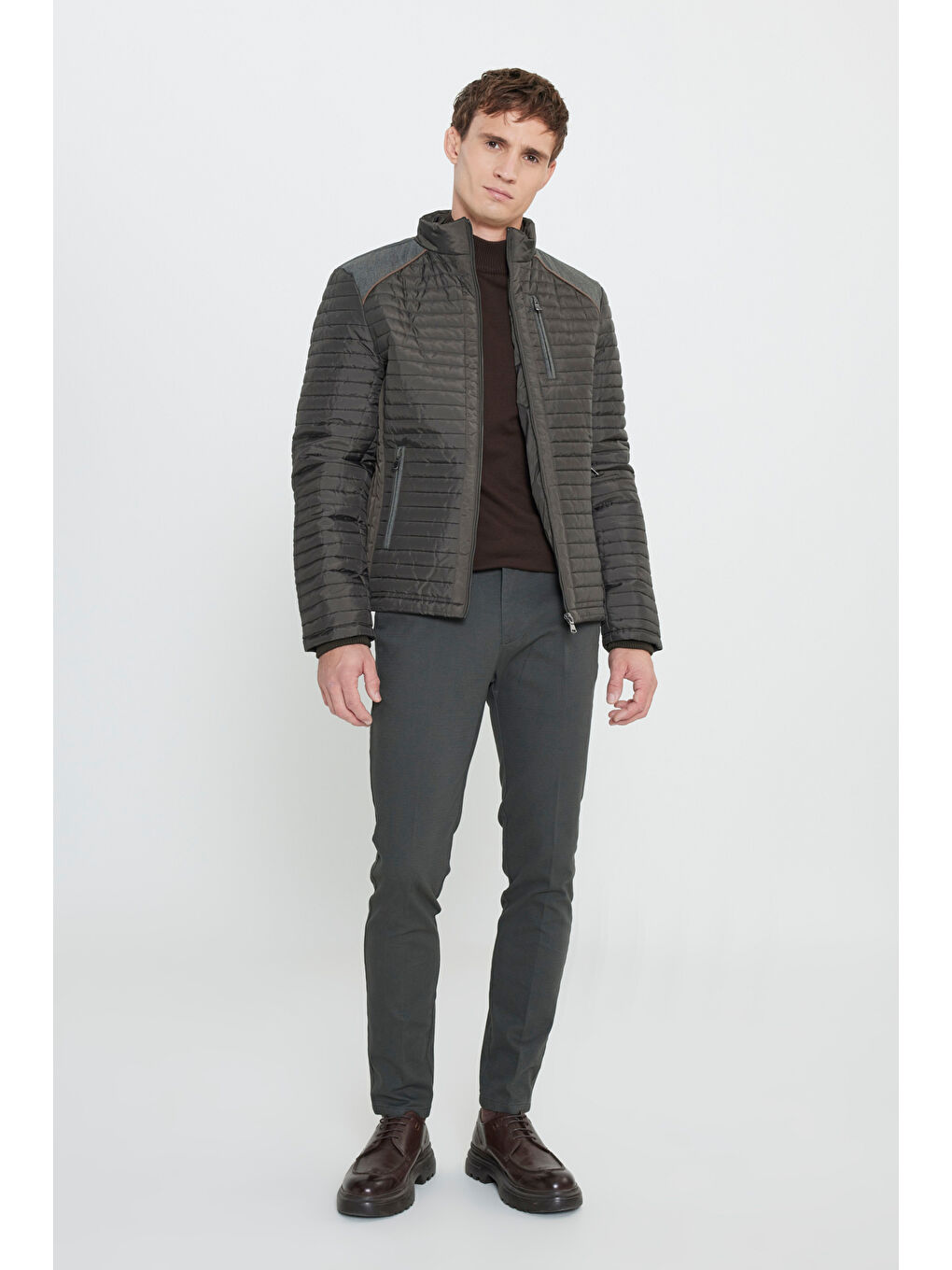 Erkek Haki Standart Fit Normal Kesim Dik Yaka Desenli Mont-1