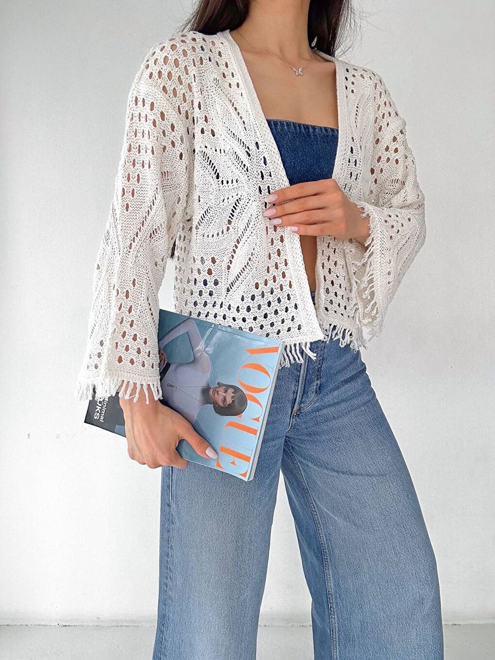 Ekru Püsküllü Kısa Hırka-1