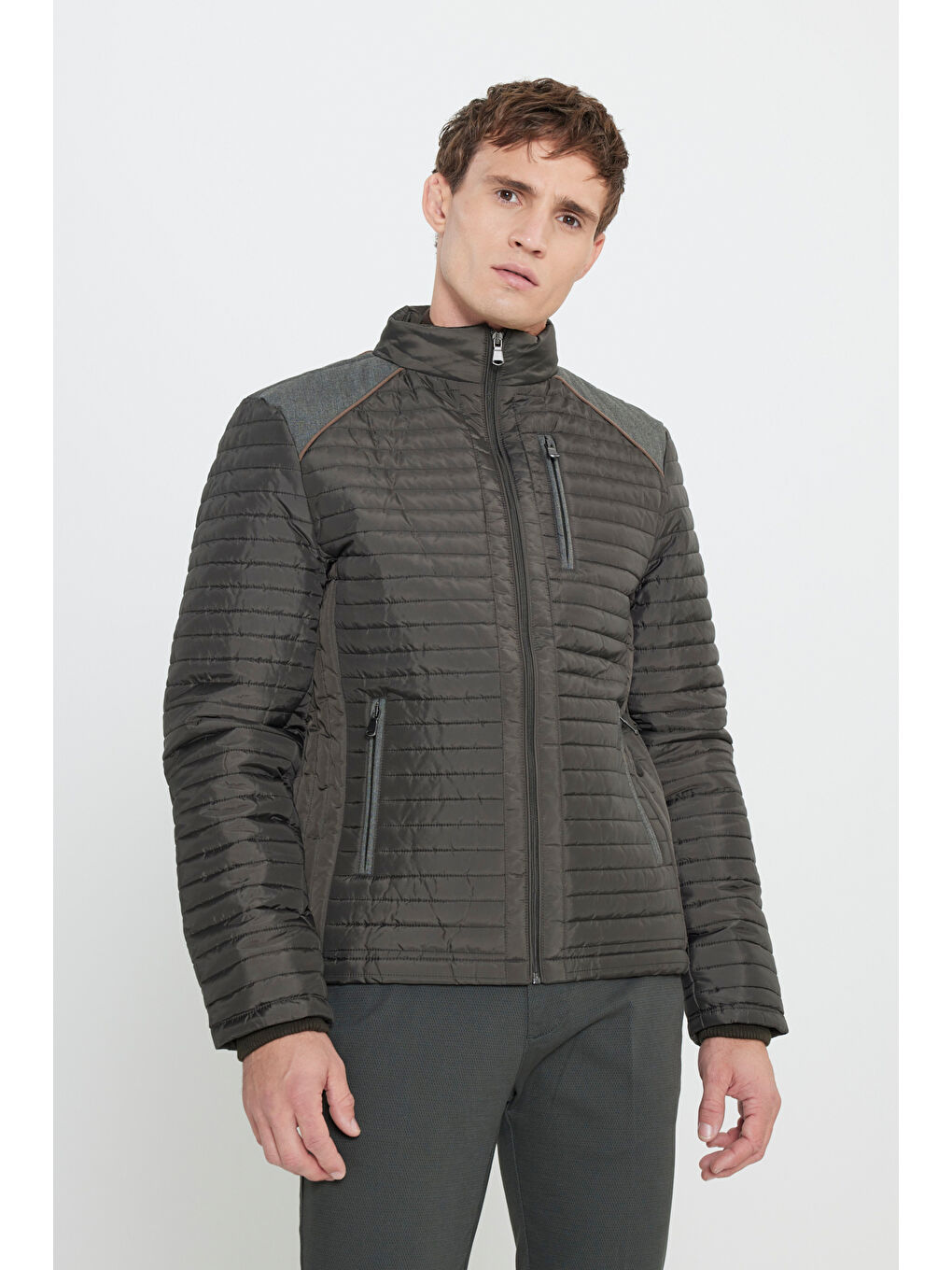 Erkek Haki Standart Fit Normal Kesim Dik Yaka Desenli Mont-2