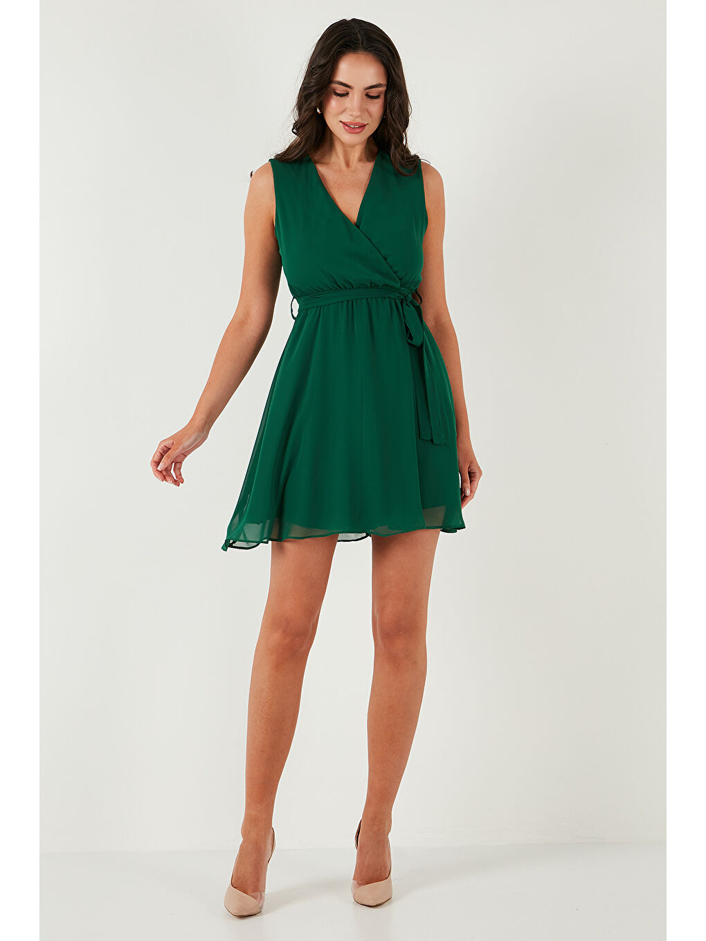 Yeşil Regular Fit Kruvaze Yaka Bağlama Detaylı Şifon Mini Boy Kadın Elbise 6789075-2