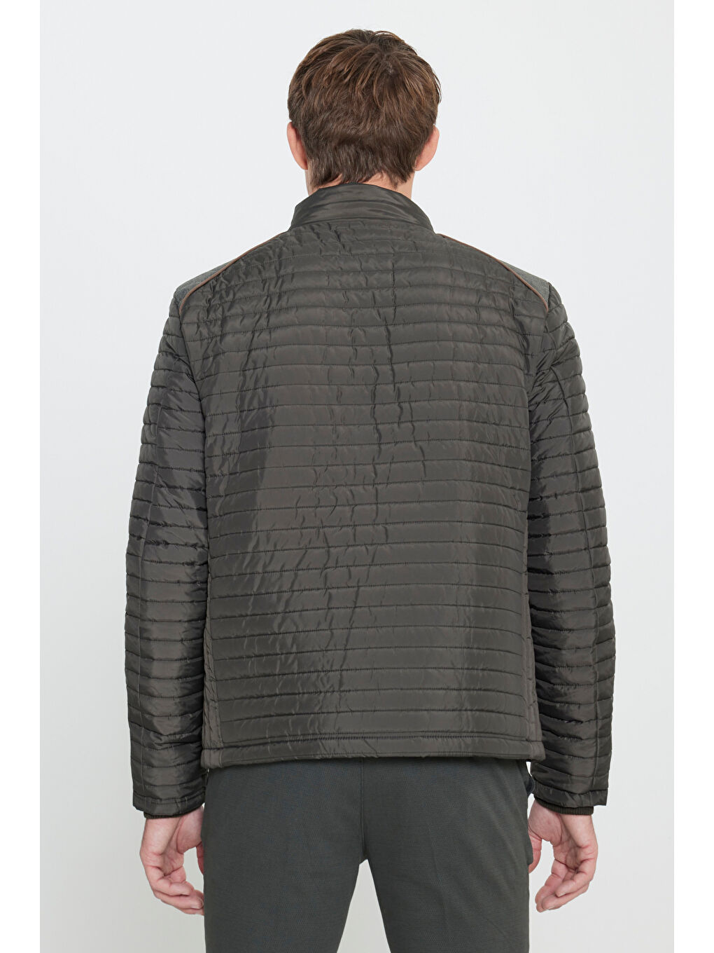 Erkek Haki Standart Fit Normal Kesim Dik Yaka Desenli Mont-4