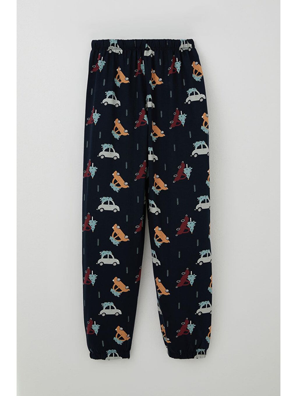 Erkek Çocuk Pijama Takımı Yılbaşı Temalı Çam Ağaçlı Araba Desenli Lacivert (4-8 Yaş)-4