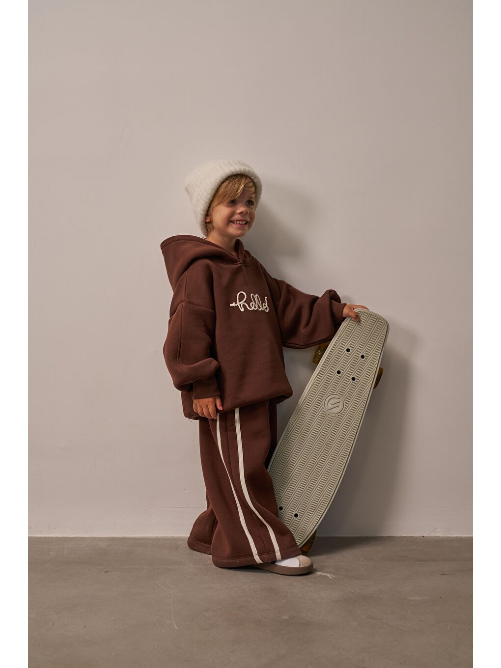 Kahverengi Hello Nakışlı Alt Üst Takım-7