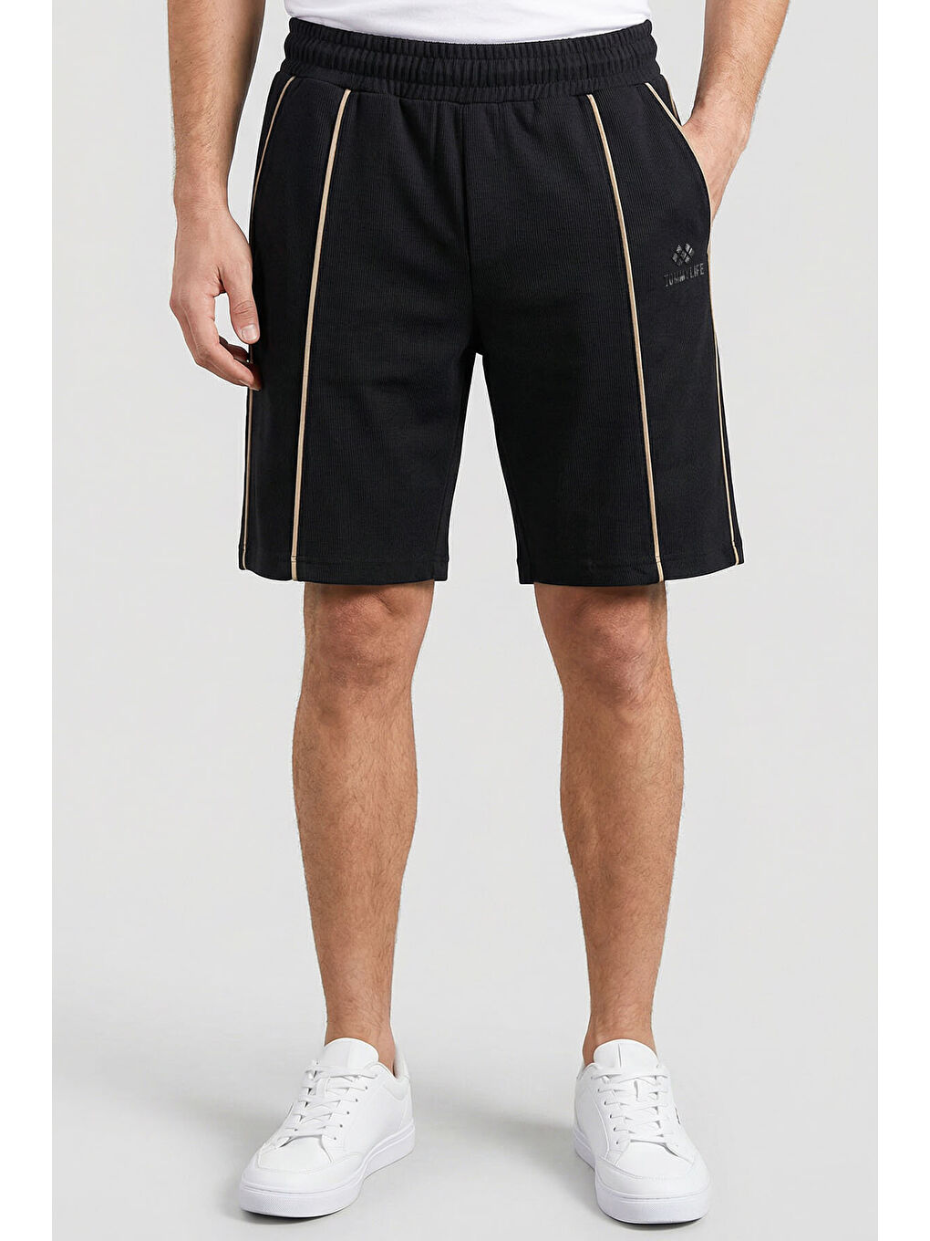 Siyah-Bej Oversize Fit Basic Ön Dikiş Detaylı Erkek Şort - 81283-2