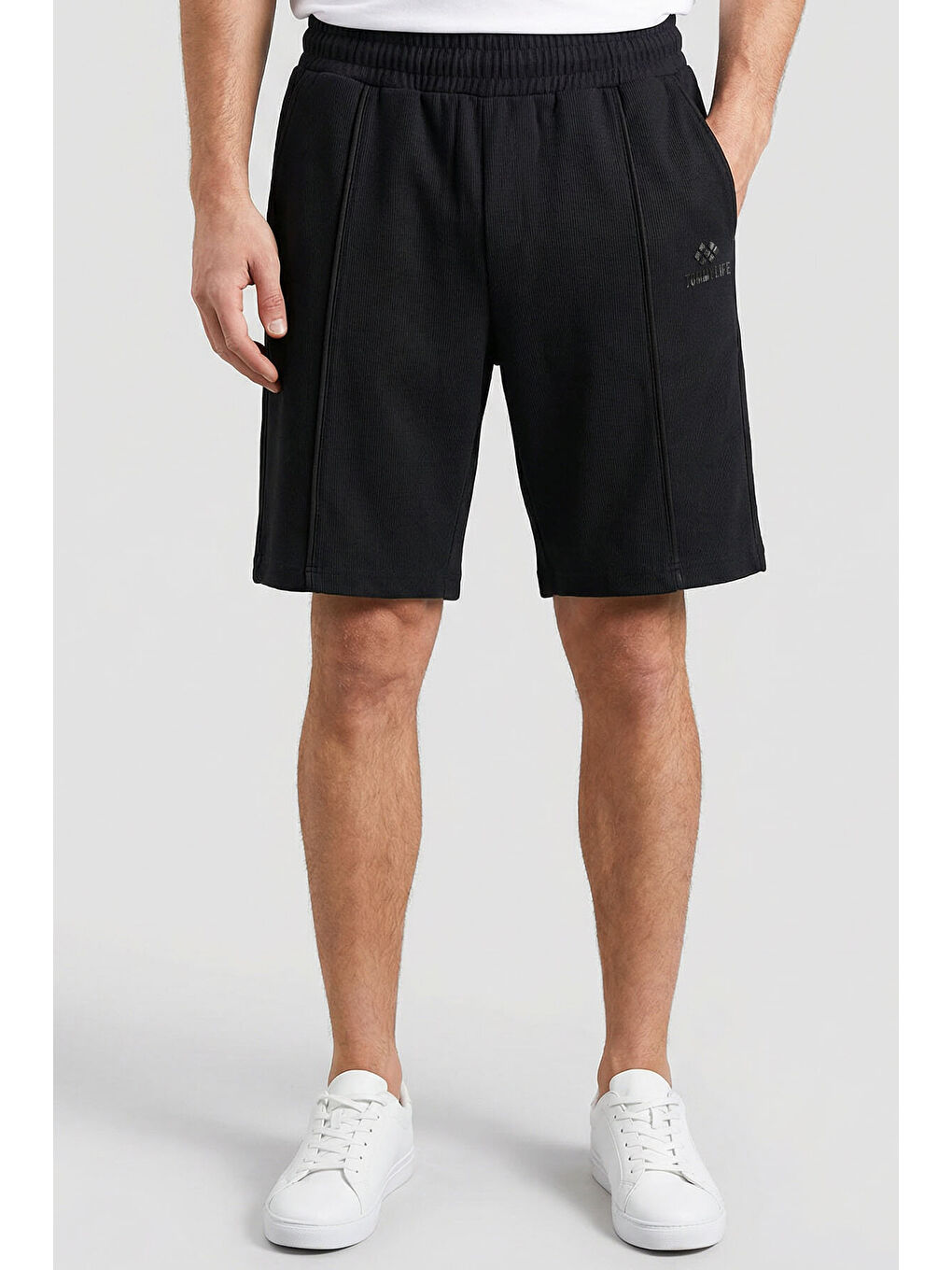 Siyah Oversize Fit Basic Ön Dikiş Detaylı Erkek Şort - 81283-1