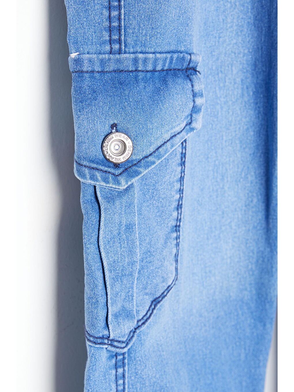 Mavi Kargo Cepli Beli Lastikli Erkek Çocuk Jean Pantolon 16238-2