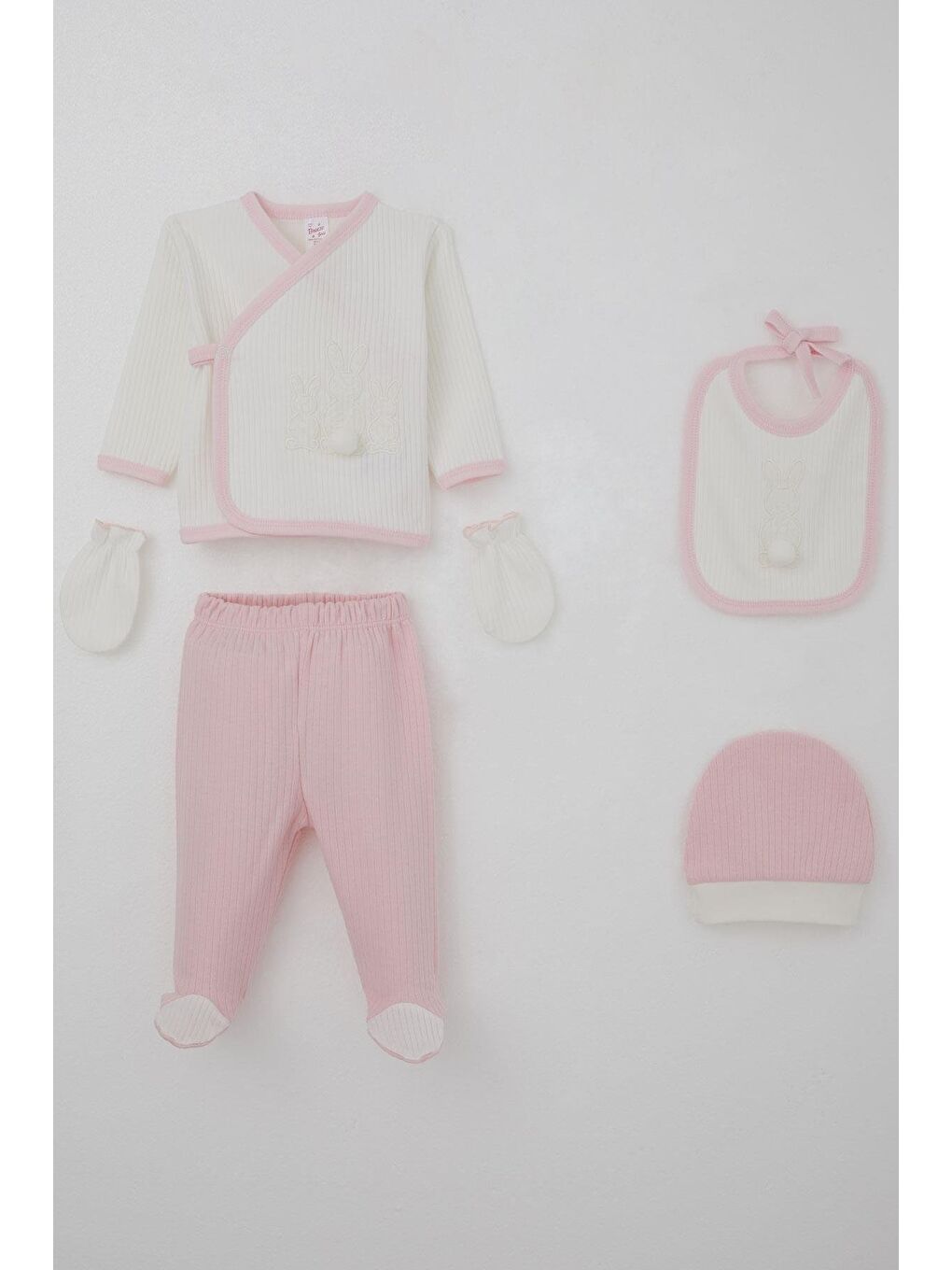 Kız Bebek Hastane Çıkışı 5 Li Ponponlu Tavşancık Nakışlı Beyaz (0-3 Ay)