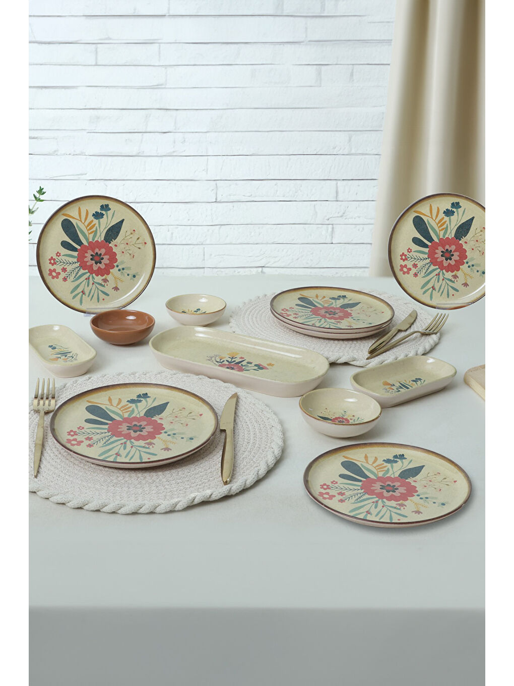 Karışık Çiçek Kahvaltı Takımı 13 Parça 6 Kişilik-1