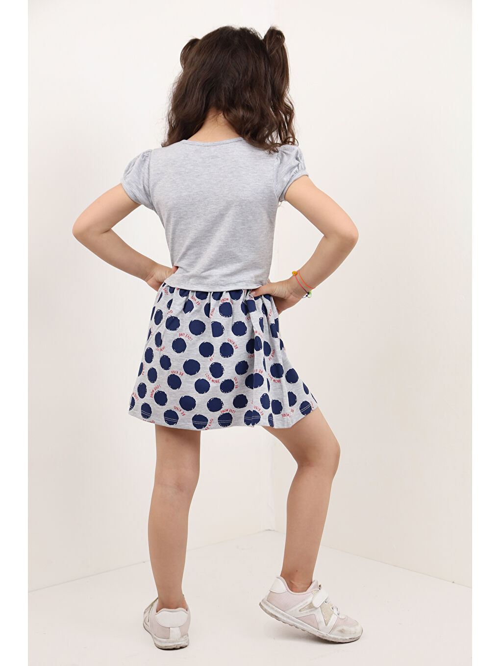 Gri Kız Çocuk Love Kalp Nakışlı Elbise-1