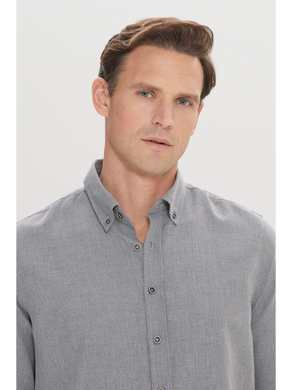 Erkek Açık Gri Slim Fit Dar Kesim Düğmeli Yaka Pamuklu Flanel Oduncu Gömlek-4