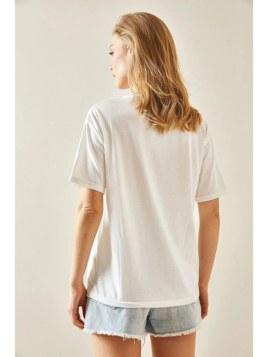 Kadın Beyaz Pembe Arizona Baskılı Bisiklet Yaka T-Shirt HZL24S-DSB120261-4