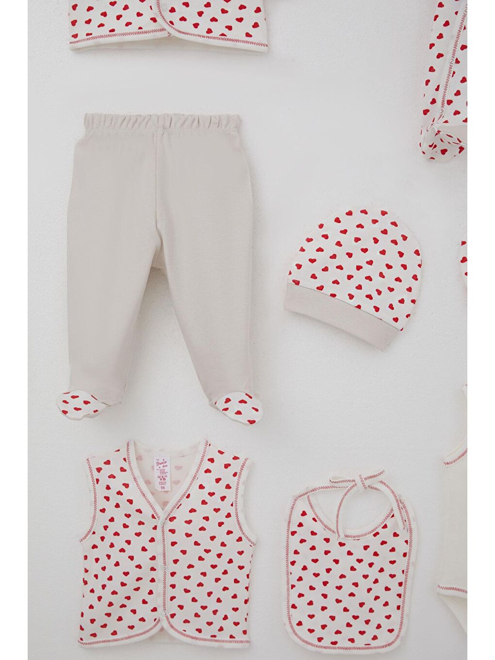 Kız Bebek Hastane Çıkışı 8 Li Minik Kalplerin Şıklığı Beyaz (0-3 Ay)-4