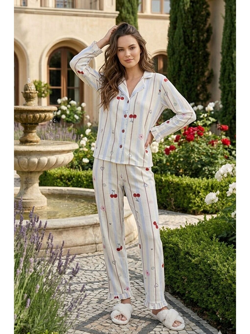 Kırmızı Bürümcük Dokulu Düğmeli Pijama Takım Kiraz-2