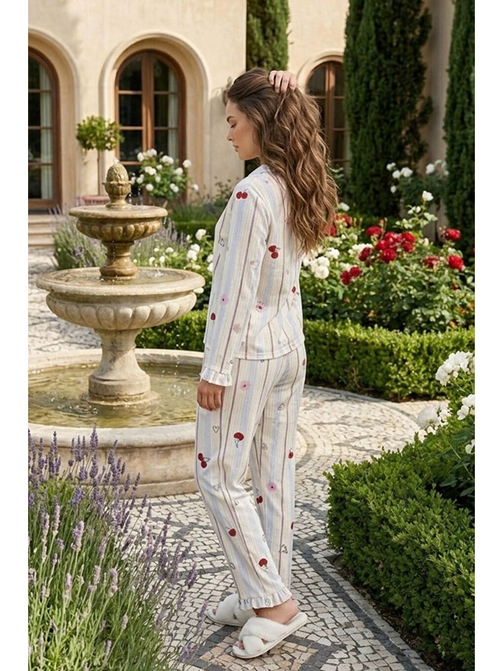 Kırmızı Bürümcük Dokulu Düğmeli Pijama Takım Kiraz-3