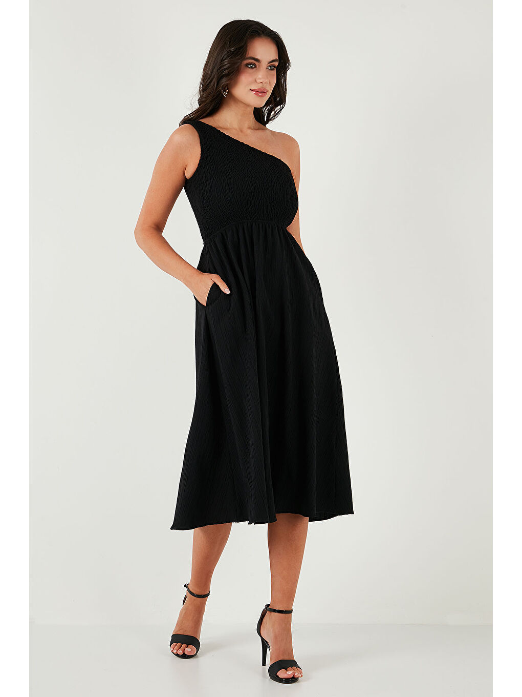 Siyah Regular Fit Tek Omuz Belden Açılan Gipeli Midi Boy Kadın Elbise 67810248-5