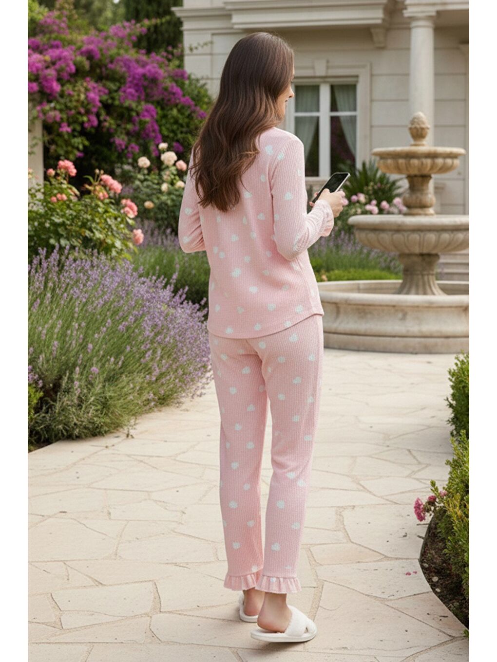 Beyaz Bürümcük Dokulu Düğmeli Pijama Takım Kalp-3