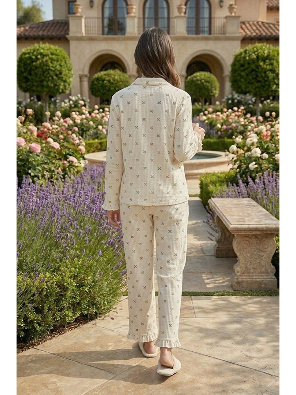 Bej Bürümcük Dokulu Düğmeli Pijama Takım Kırmızı Fiyonk-3