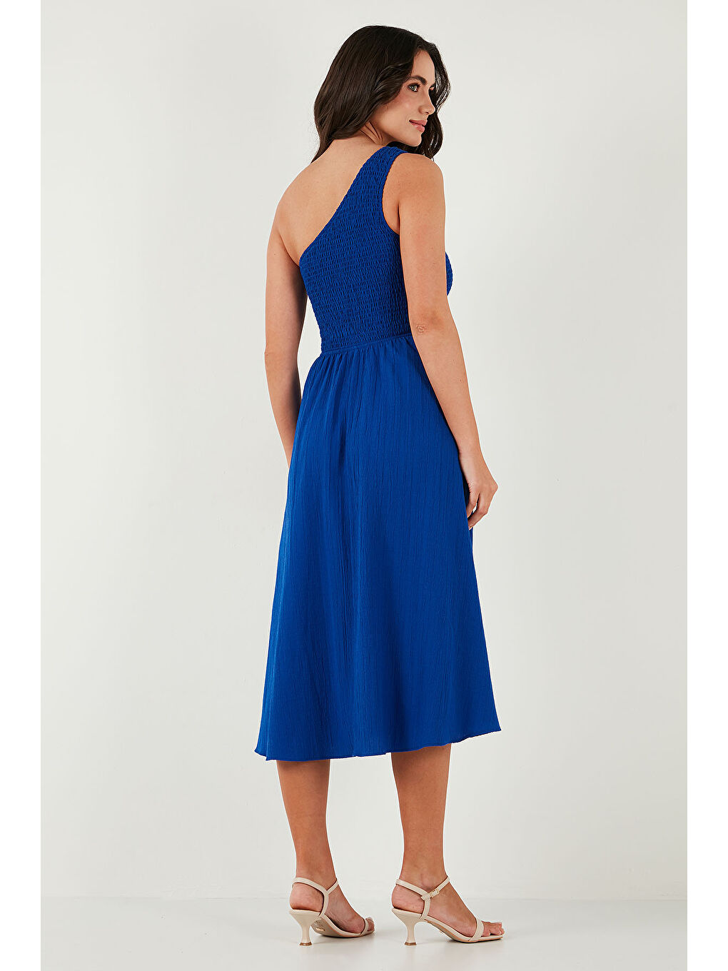 Mavi Regular Fit Tek Omuz Belden Açılan Gipeli Midi Boy Kadın Elbise 67810248-6