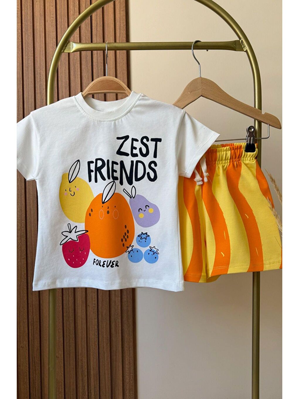 Lacivert Kız Çocuk Yeni Sezon Meyve Baskılı Pamuklu Kumaş Tshirt Ve Şort Alt Üst Takım-1