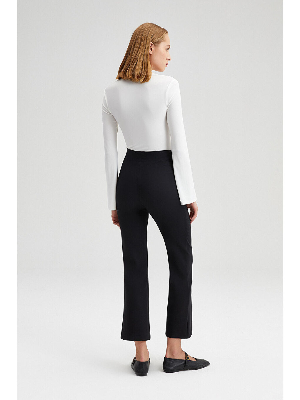 Siyah Beli Lastikli Krep Pantolon-3