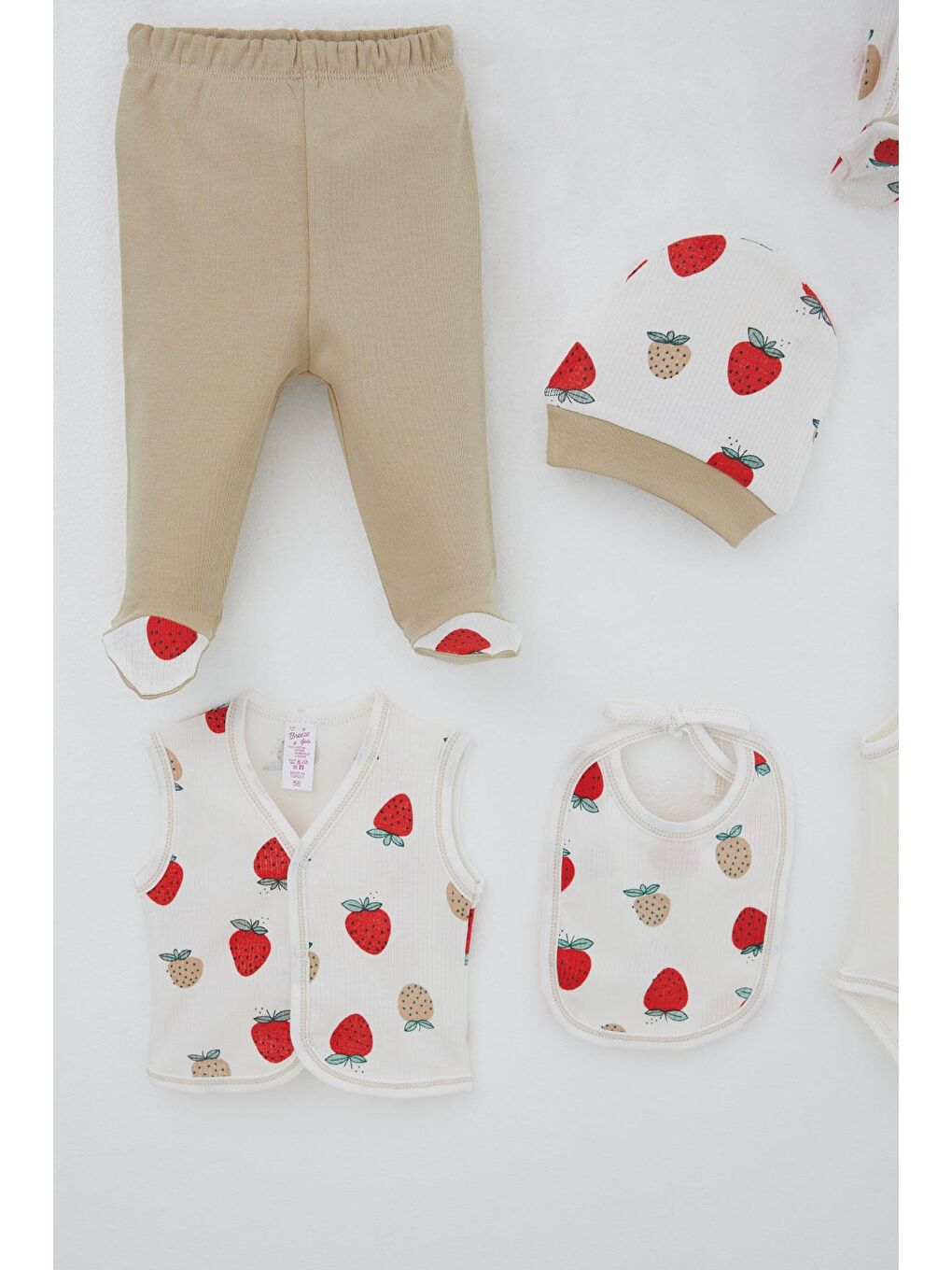 Kız Bebek Hastane Çıkışı 8 Li Çilek Bahçesi Desenli Ekru (0-3 Ay)-3