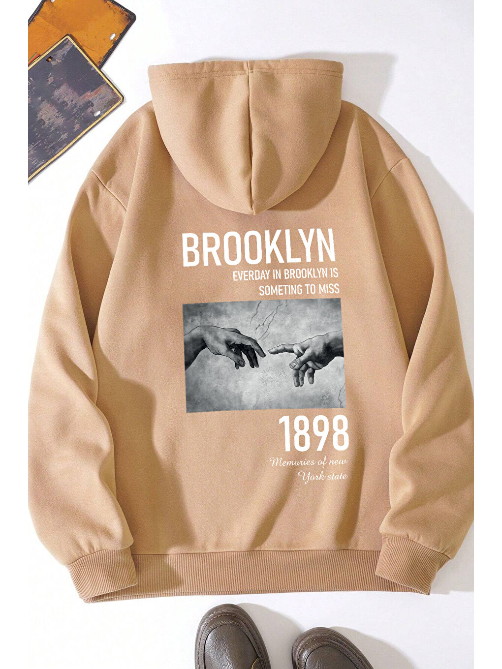 uyguntarz Bej Unisex Oversize 1898 Brooklyn Baskılı Sweatshirt