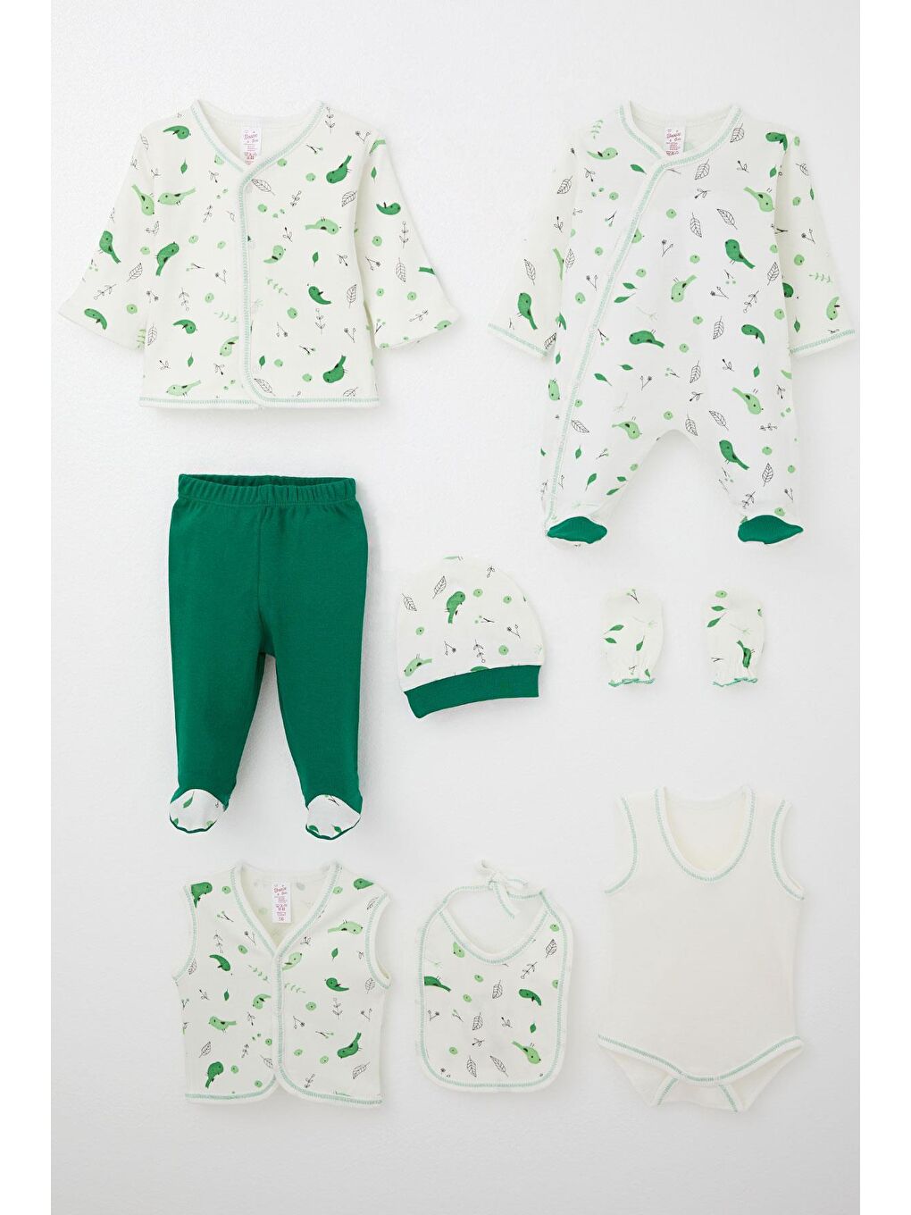 Kız Bebek Hastane Çıkışı 8 Li Bahar Temalı Sevimli Minik Serçe Desenli Ekru (0-3 Ay)