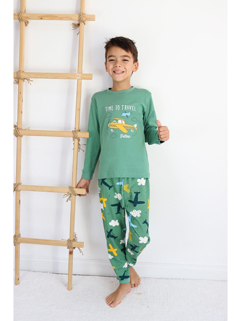 Yeşil Erkek Çocuk Baskılı Uçak Desen Pijama Takımı