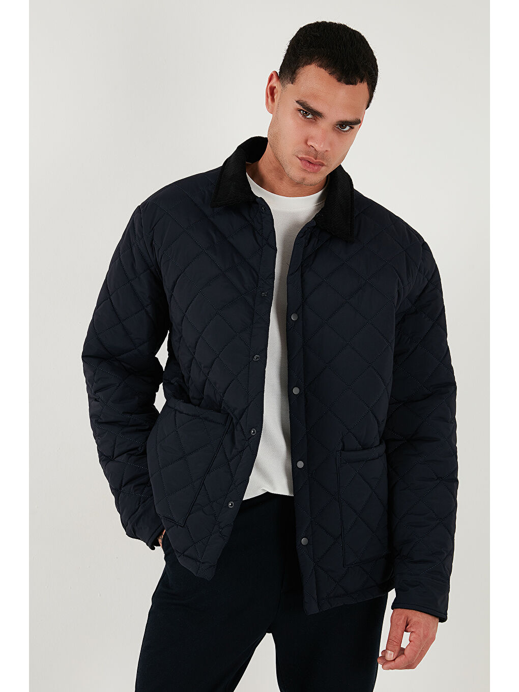 Lacivert Kapitoneli Regular Fit Kadife Detaylı Mont 497LEROY-1