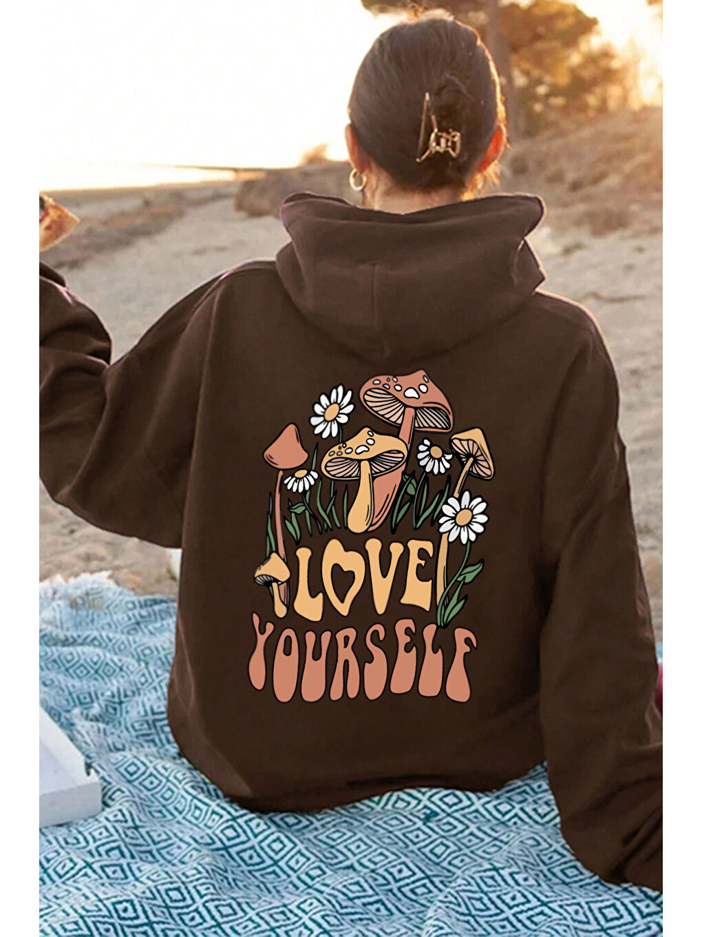 uyguntarz Açık Kahverengi Unisex Oversize Love Yourself Baskılı Sweatshirt