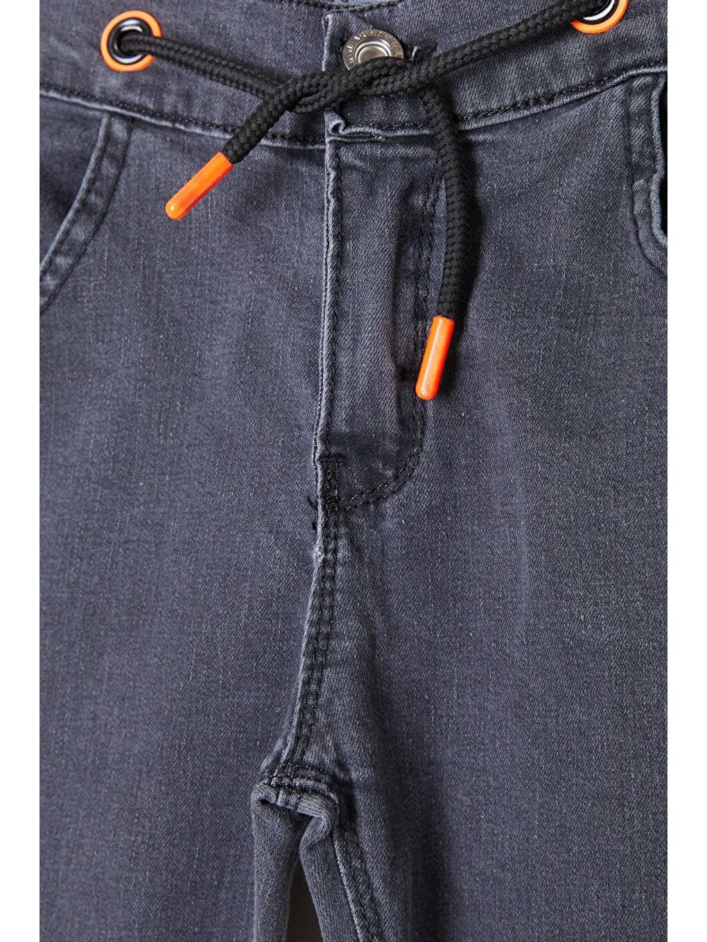 Gri Füme Beli Bağcıklı Erkek Çocuk Jean Pantolon 16218-3