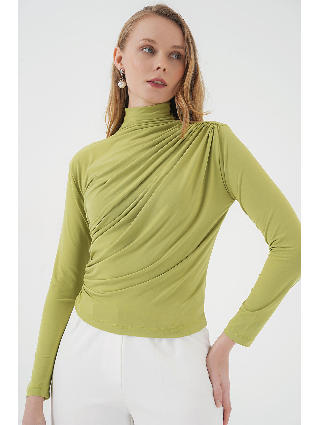 925 Büzgü Detaylı Sandy Bluz - E.Yeşil-2