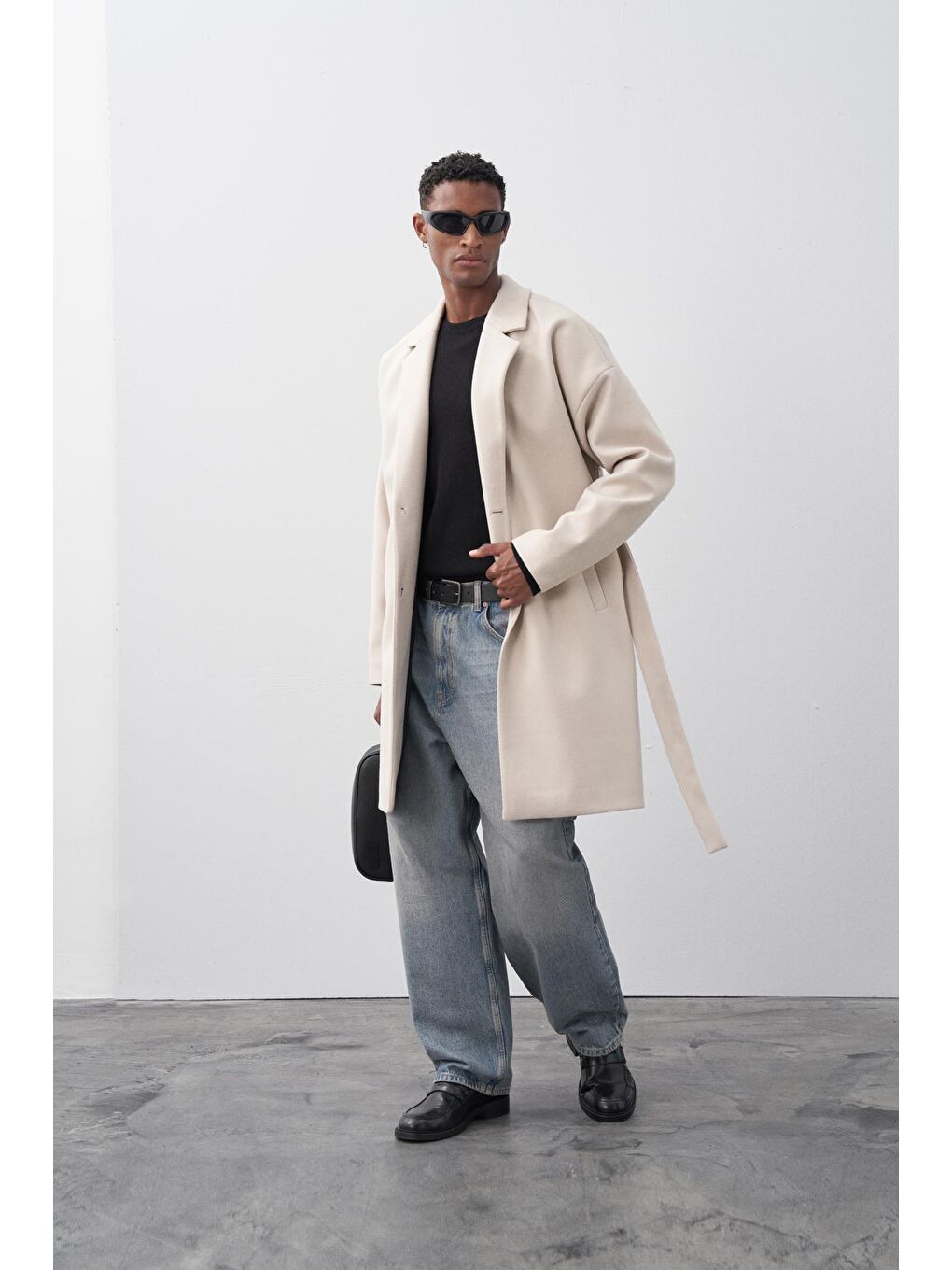 Bej Taş Kemerli Oversize Kaşe Kaban-3