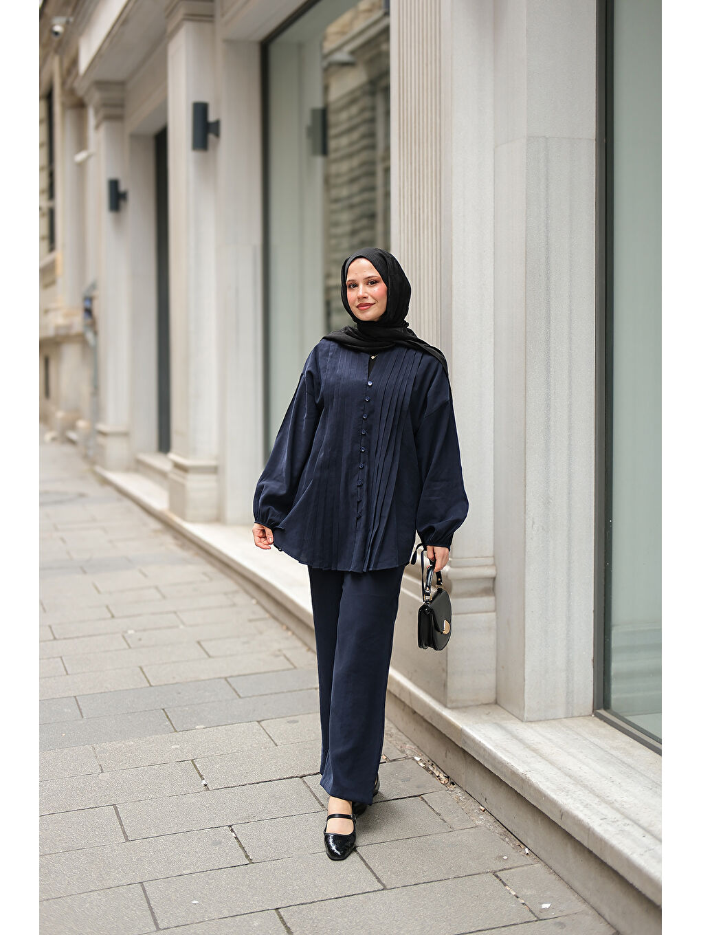 Kadın Süs Dikişli Büzgülü Takım Lacivert