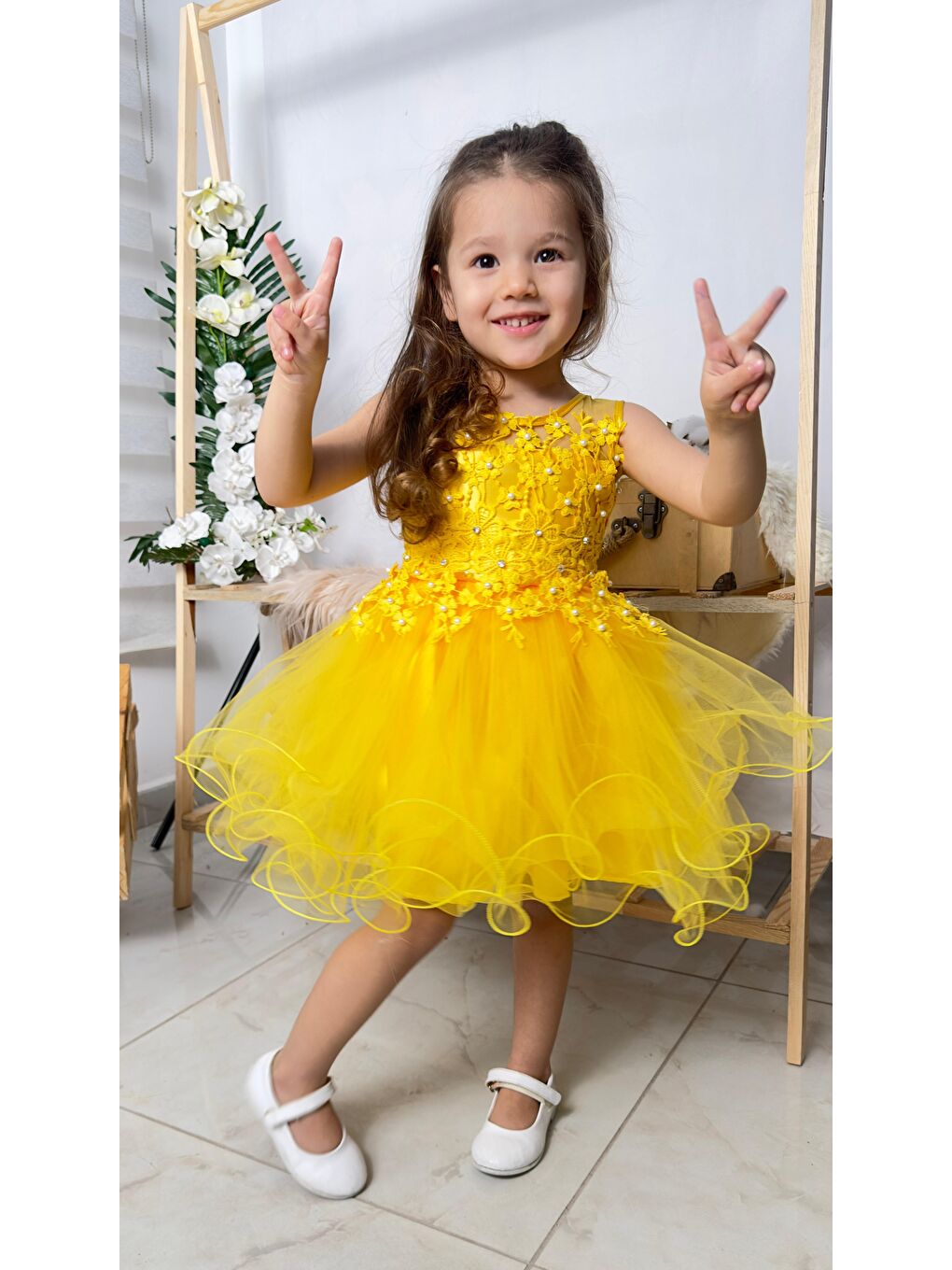Sarı İncili Kız Çocuk Daisy Elbise MNK0585-2