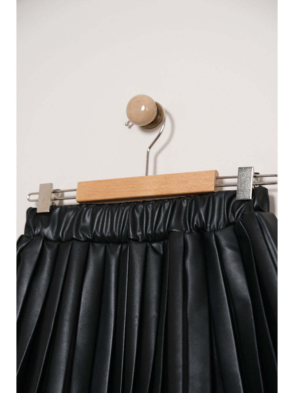 Siyah Kız Çocuk Badili Pelüş Yelekli Deri Etekli Takım TKM 9090-7