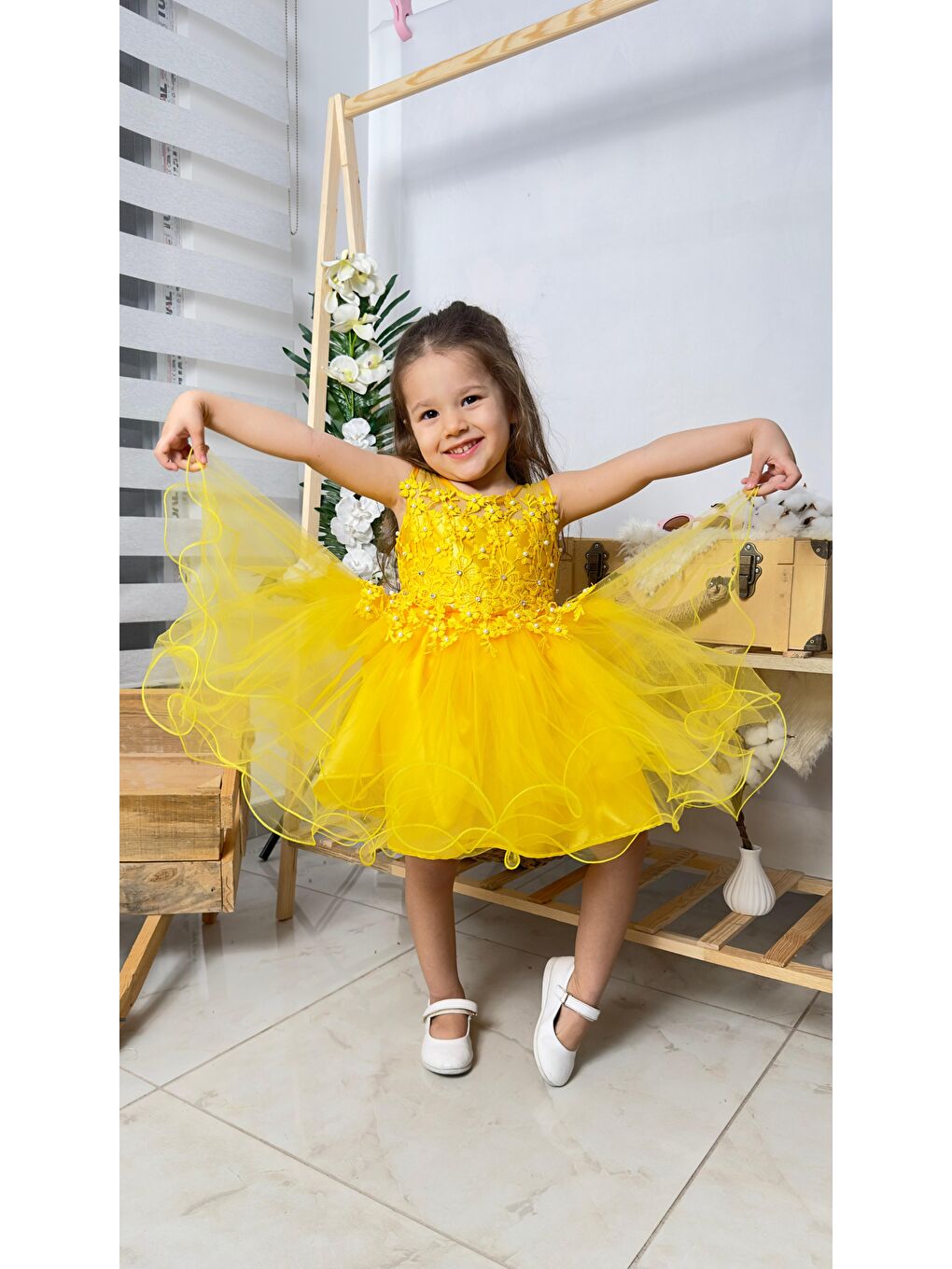 Sarı İncili Kız Çocuk Daisy Elbise MNK0585-5
