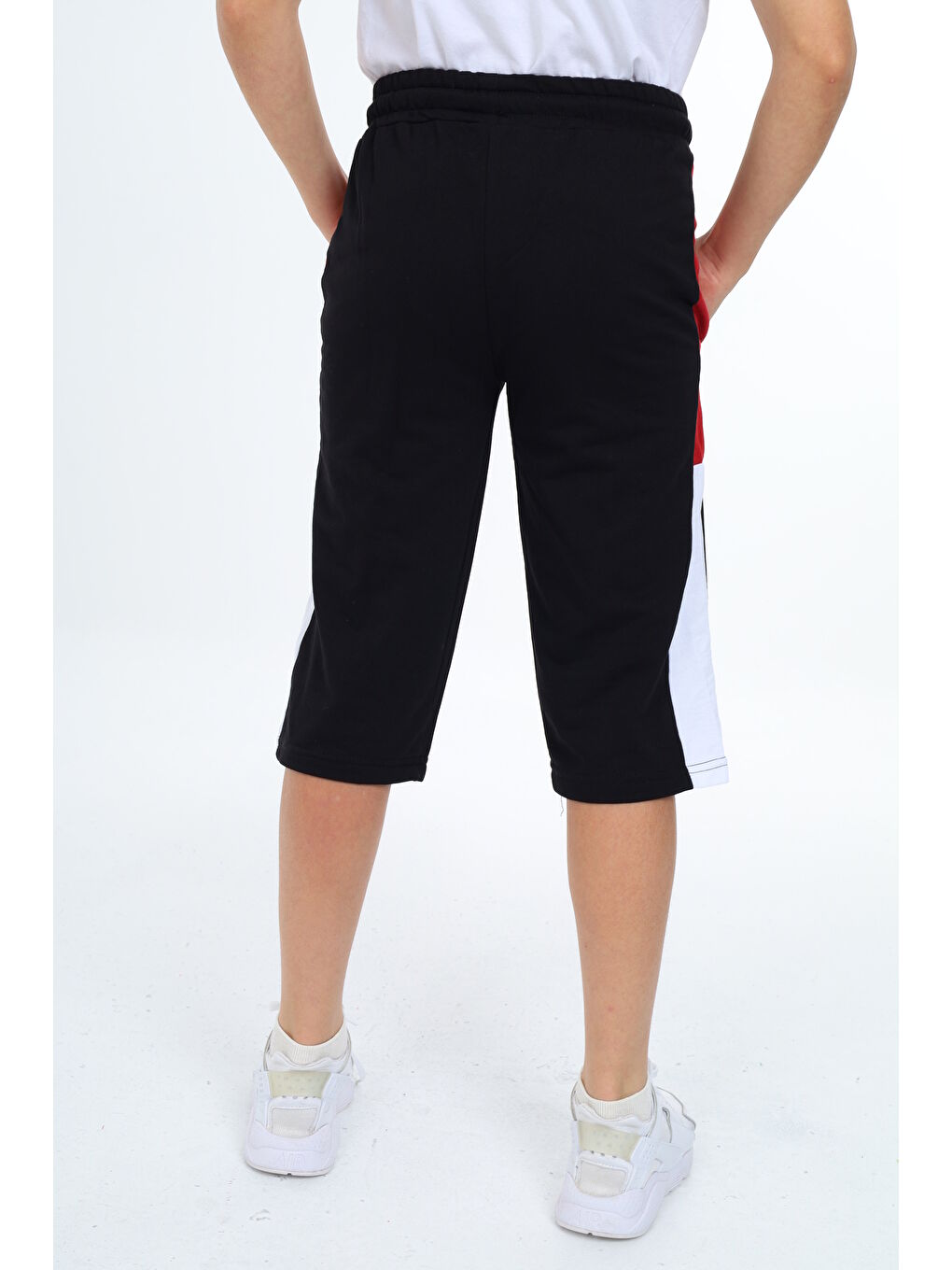 Siyah Erkek Çocuk Garni Detaylı Kapri Alt 12204-3