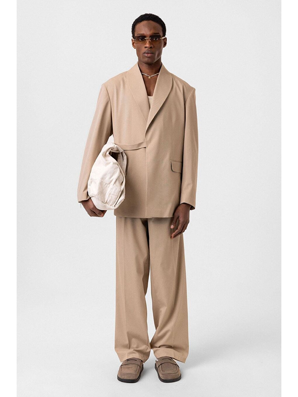 Kuşaklı Kapama Oversize Takım Elbise Bej-6