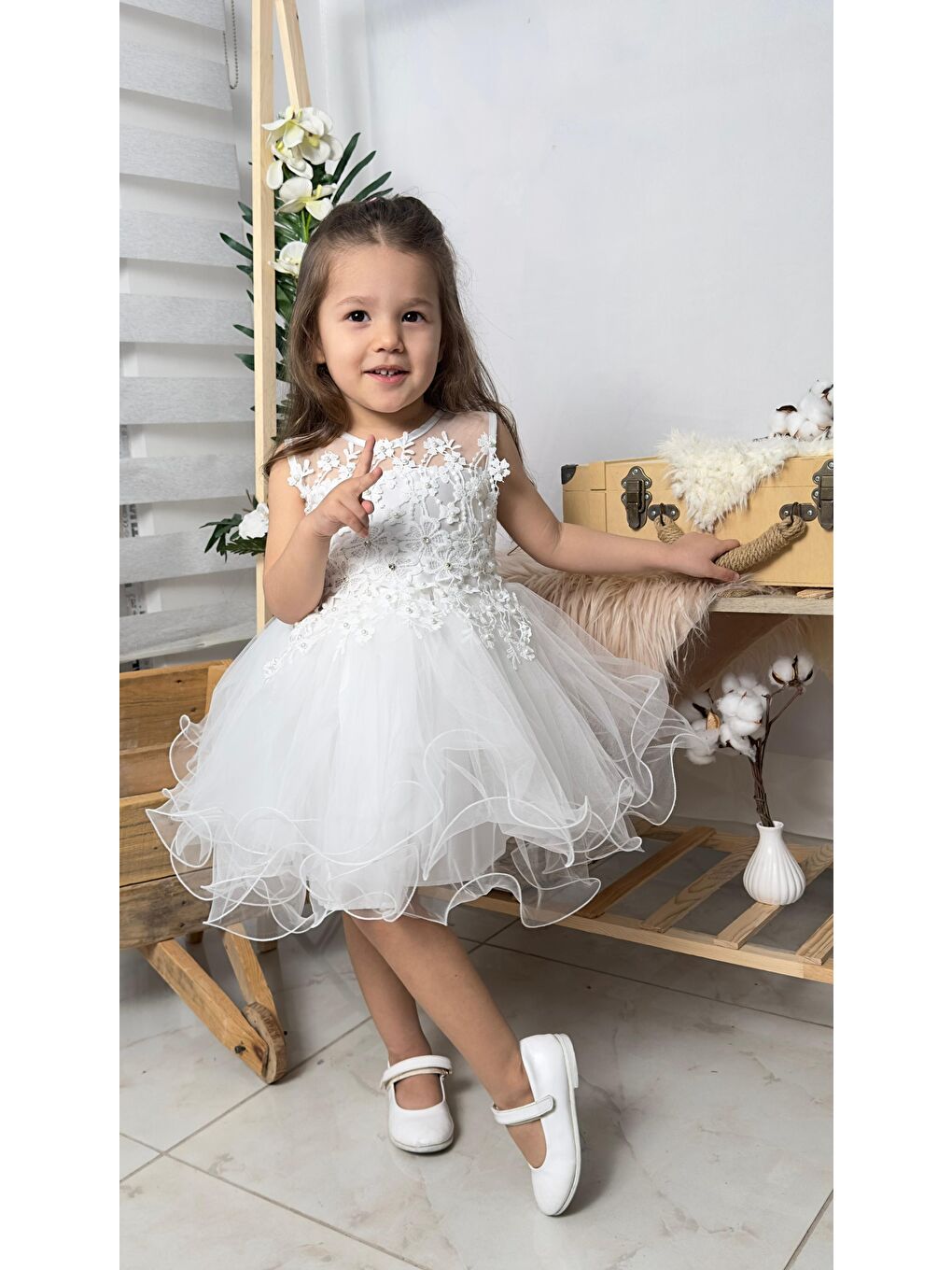 Beyaz İncili Kız Çocuk Daisy Elbise MNK0585