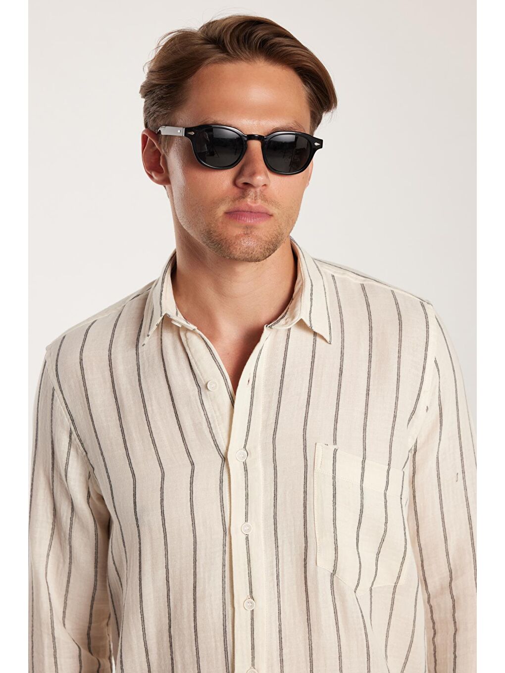 Karışık Regular Fit Keten Görünüm Pamuklu Çizgili Dökümlü Rahat Cepli Spor Gömlek