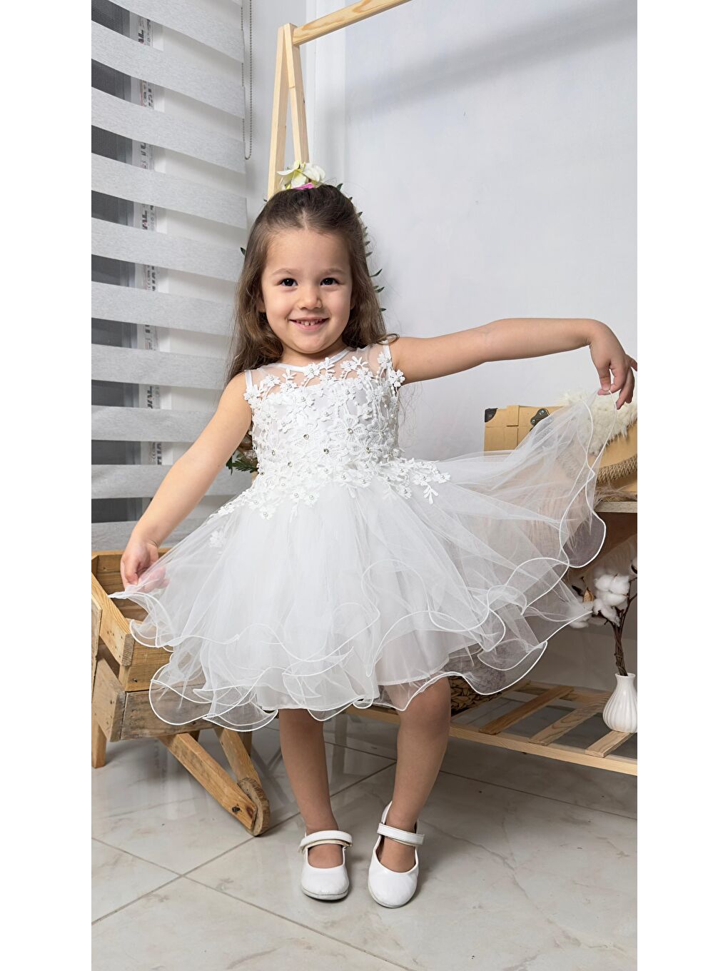 Beyaz İncili Kız Çocuk Daisy Elbise MNK0585-4