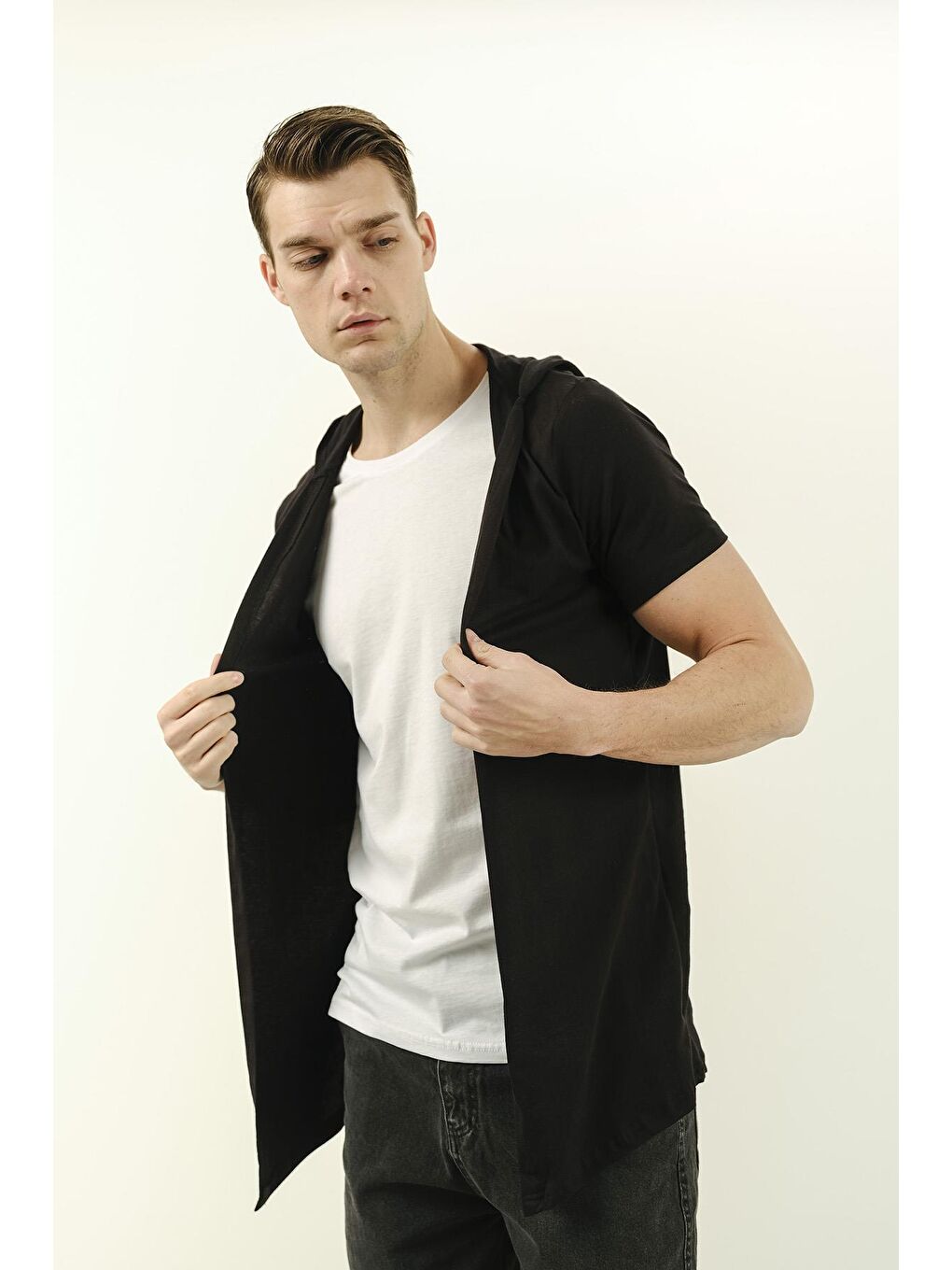 Siyah İçi Tshirt Dikili Erkek Slim Fit Basic Kapüşonlu Hırka-1