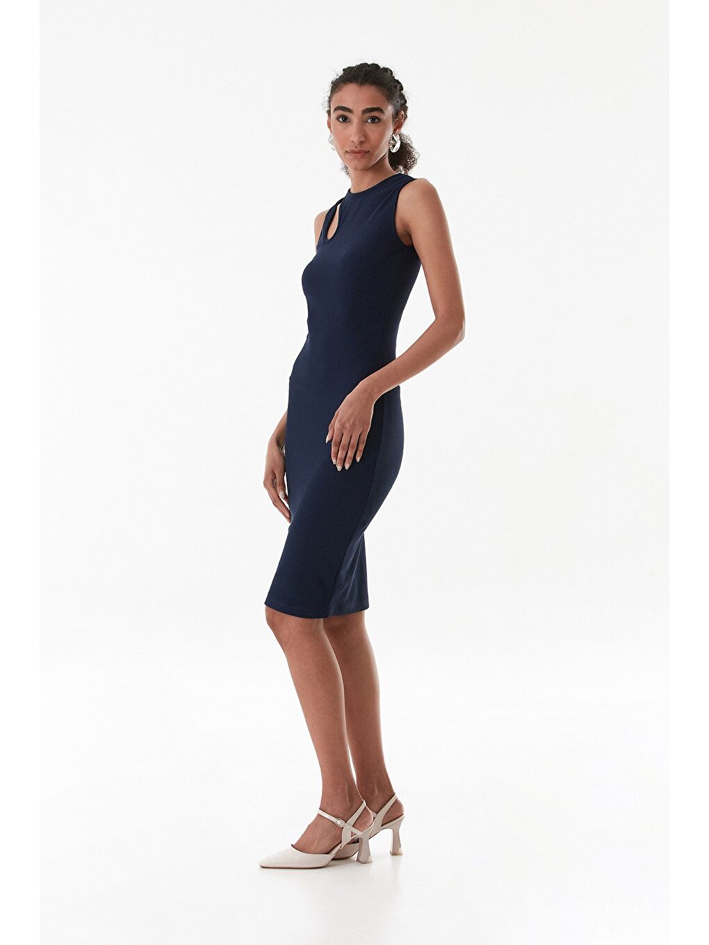 Lacivert Fitilli Omzu Pencere Detaylı Elbise-2